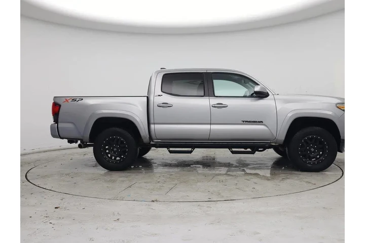 $28998 : Toyota Tacoma 2018 4x4 SR5 V image 7