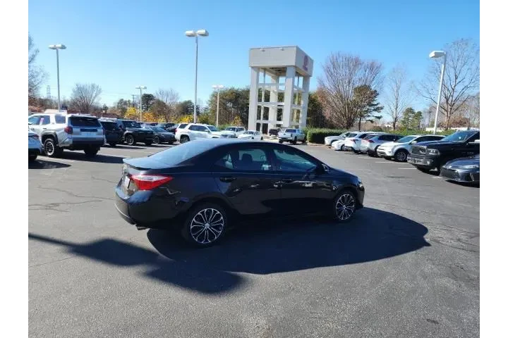 $13813 : Toyota Corolla 2016 S 4dr Se image 7