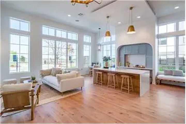 $1795 : Rental property with 2 bedro image 7