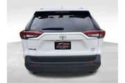 $25885 : Toyota RAV4 2024 AWD XLE 4dr thumbnail