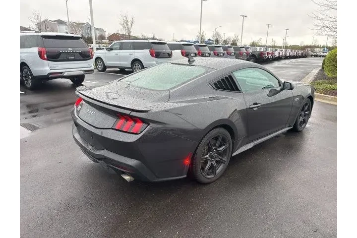 $38000 : Ford Mustang 2024 GT Premium image 7