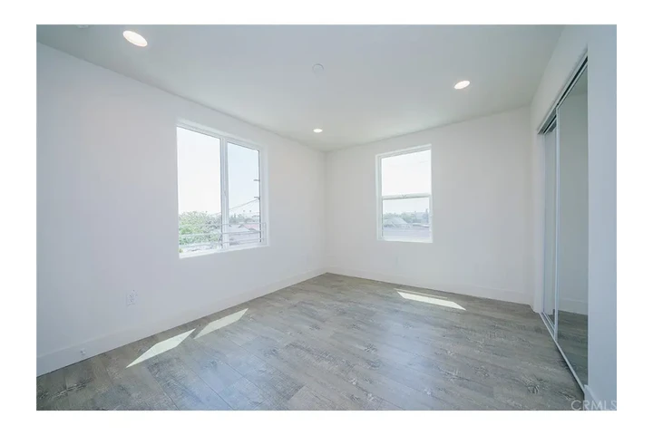 $3295 : Beautiful Home 3B/2B image 7