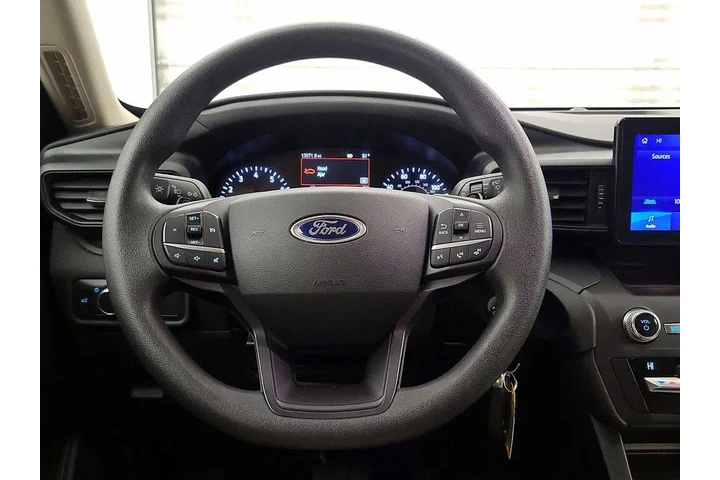 $26998 : Ford Explorer 2020 AWD Base image 10