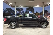 $31933 : Ford F-150 2022 4x4 XLT 4dr thumbnail