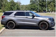 $39495 : Ford Explorer 2022 AWD ST 4d thumbnail