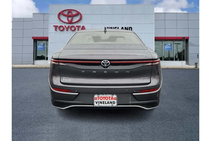 $29150 : Toyota Crown 2023 AWD Limite image 5