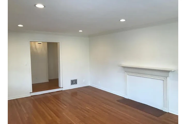 $2458 : 3bed available in Los Angeles image 5