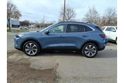 $26488 : Ford Escape 2024 AWD Platinu thumbnail