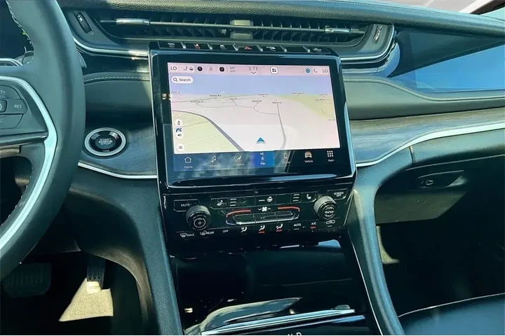 $22412 : Jeep Grand Cherokee 2023 4x4 image 6