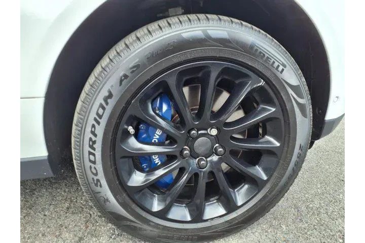 $37995 : Land Rover Range Rover 2020 image 9