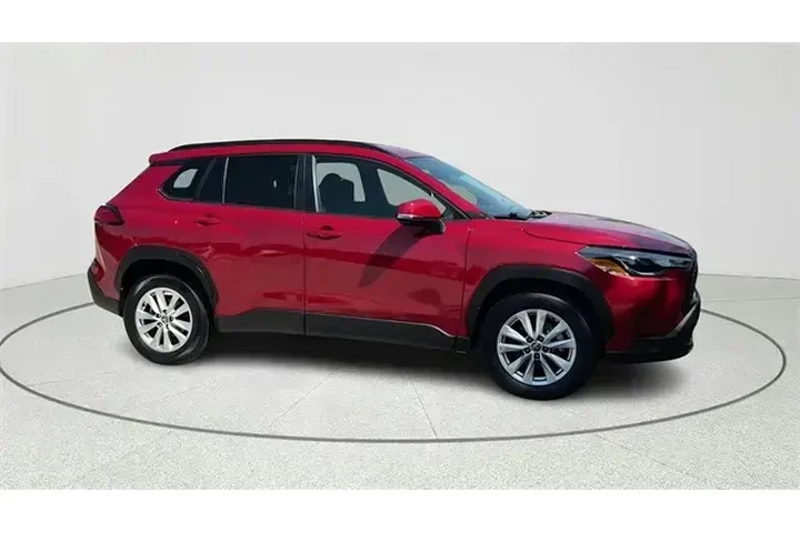 $21368 : Toyota Corolla Cross 2022 LE image 2