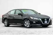 $15990 : Nissan Altima 2021 2.5 S 4dr thumbnail