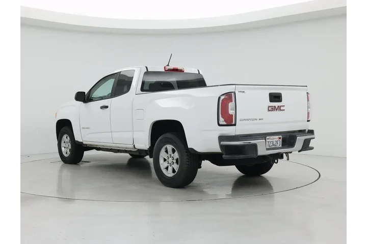 $16998 : GMC Canyon 2019 4x2 Base 4dr image 2