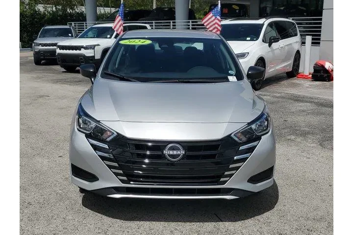 $15991 : Nissan Versa 2024 S 4dr Seda image 2