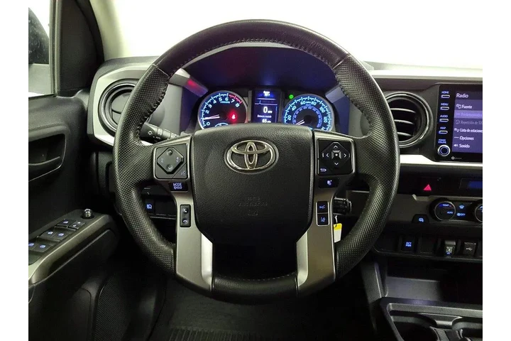 $29998 : Toyota Tacoma 2021 4x2 SR5 V image 10