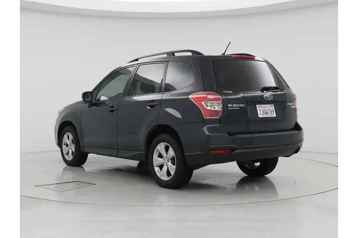 $15998 : Subaru Forester 2015 AWD 2.5 image 2