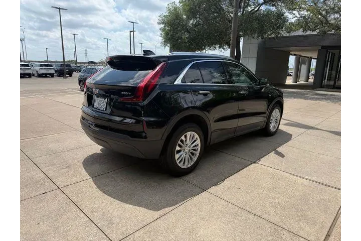 $30980 : Cadillac XT4 2024 Luxury 4dr image 5