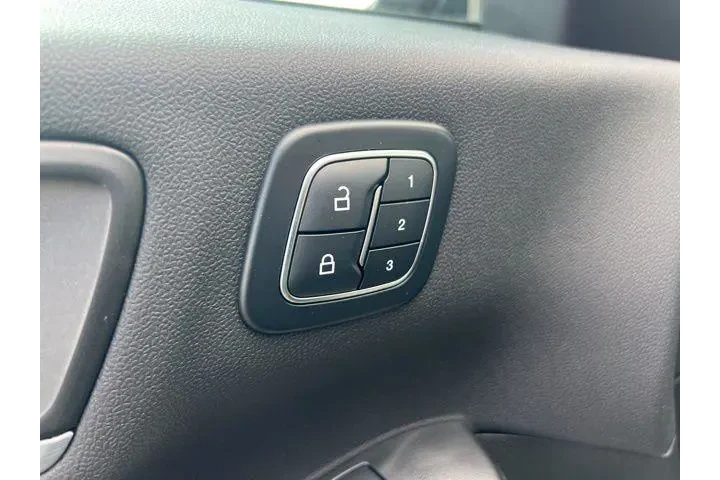 $27225 : Ford Escape 2024 AWD Platinu image 8