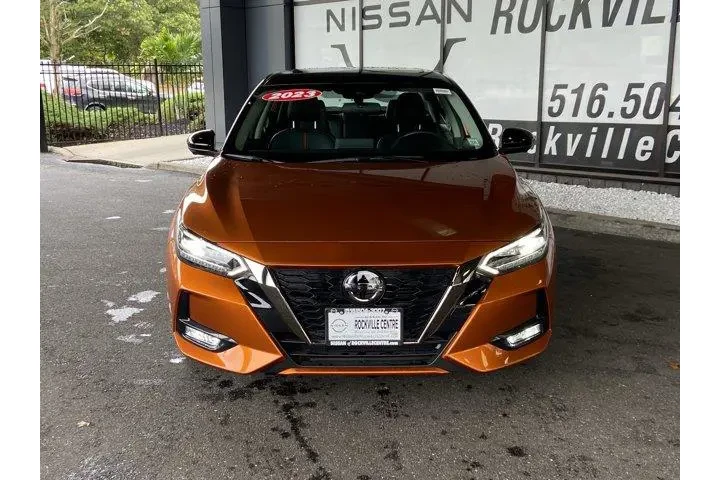 Nissan Sentra 2023 SR 4dr Se image 3