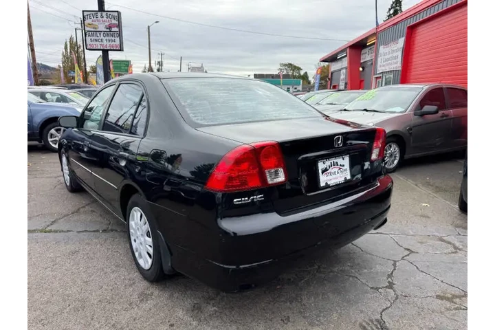 2005 Civic LX image 8