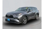 $33959 : Toyota Highlander 2022 AWD X thumbnail