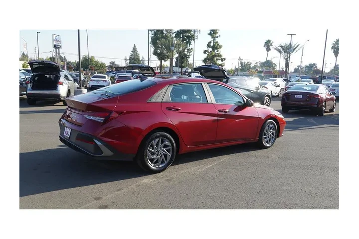 $19500 : 2024 Elantra SEL image 4