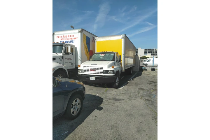 $1 : camion image 6