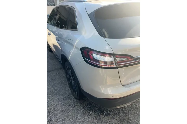 $31990 : Lincoln Nautilus 2022 Reserv image 6