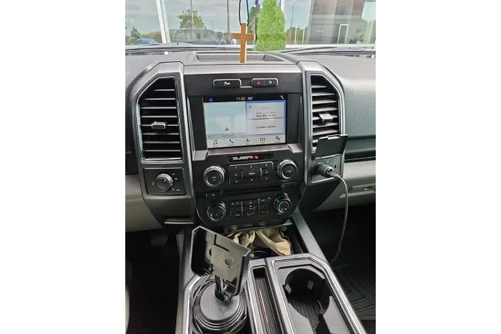 $21988 : Ford F-150 2018 4x2 XLT 4dr image 9