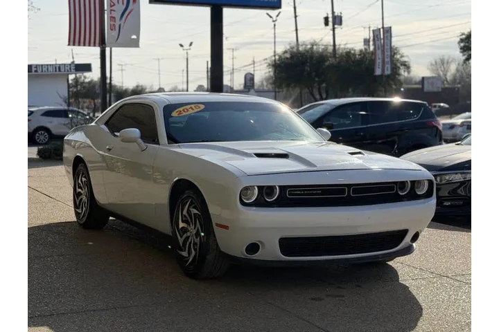 $15499 : 2015 Challenger SXT image 4