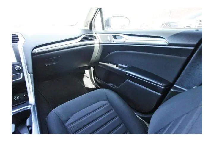 $14713 : Ford Fusion 2020 SE 4dr Seda image 9