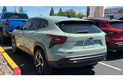 $24984 : Chevrolet Trax 2024 RS 4dr C thumbnail
