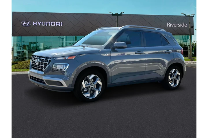 $20991 : Hyundai VENUE 2025 SEL 4dr C image 2