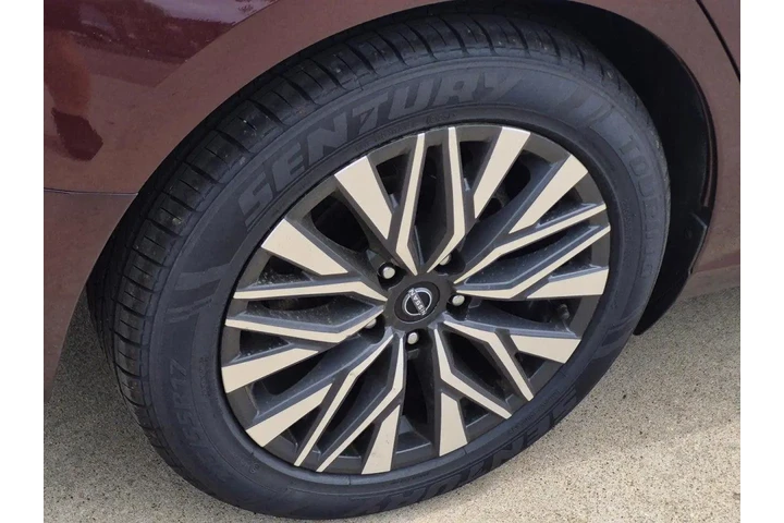 $20902 : Nissan Altima 2025 2.5 SV 4d image 7