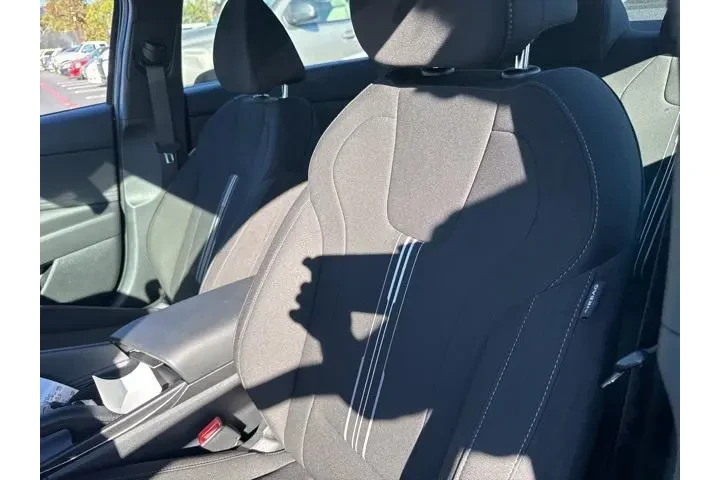 $20900 : Hyundai ELANTRA 2025 SEL Spo image 6