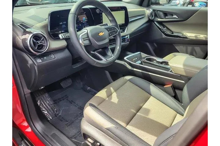 $29987 : Chevrolet Equinox 2025 LT 4d image 9