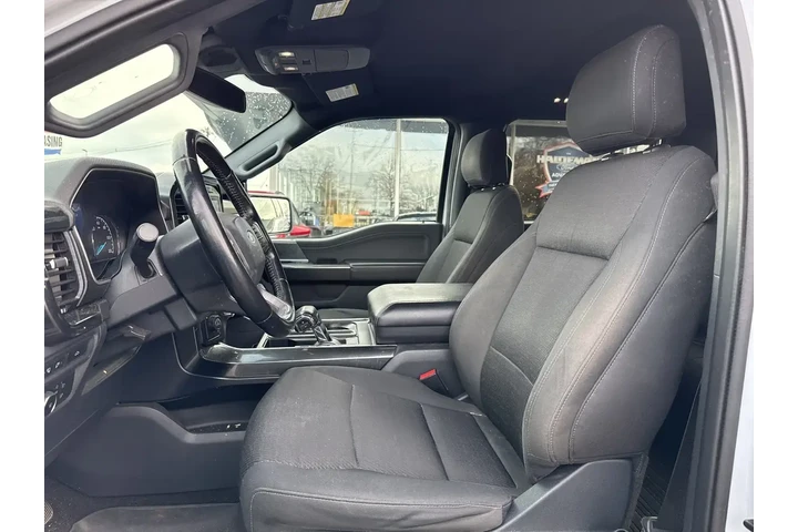 $37995 : Ford F-150 2021 4x4 XLT 4dr image 2