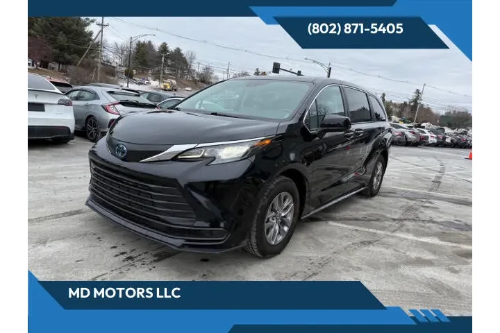 $35999 : 2024 Sienna LE 8-Passenger image 1