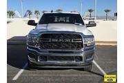 $31907 : Ram 2500 2022 4x4 Tradesman thumbnail