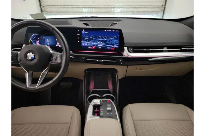 $33998 : BMW X1 2023 AWD xDrive28i 4d image 9