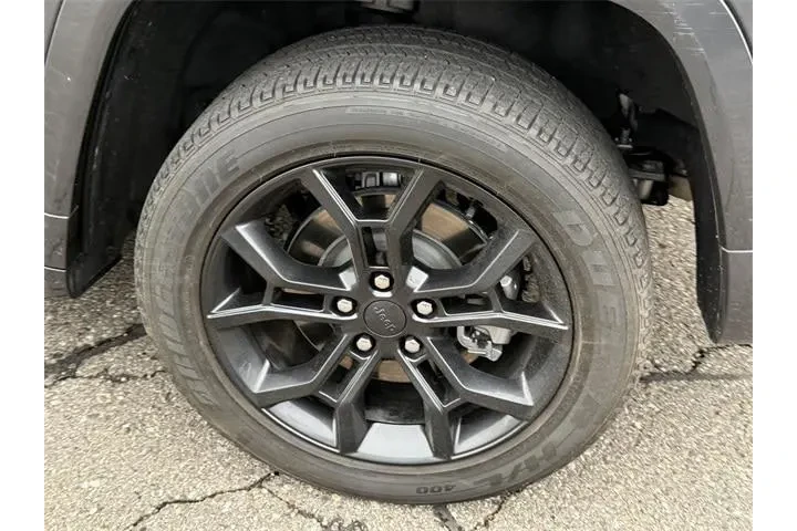 $31998 : Jeep Grand Cherokee 2024 4x4 image 5