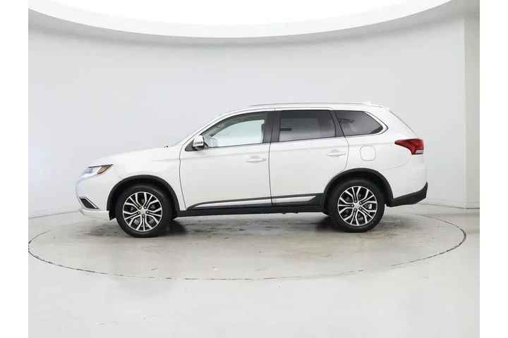 $13998 : Mitsubishi Outlander 2018 AW image 3