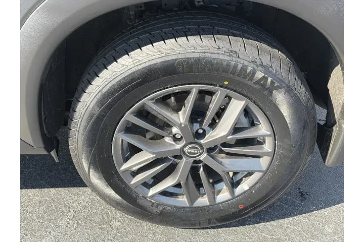 $20374 : Nissan Rogue 2023 AWD S 4dr image 10