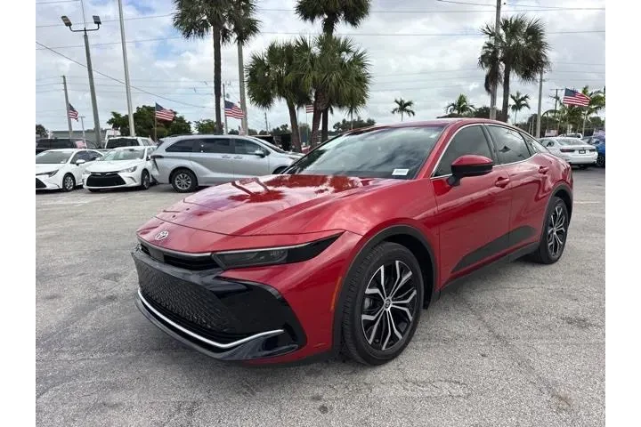 $31988 : Toyota Crown 2024 image 7