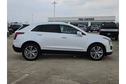 $37500 : Cadillac XT5 2025 Premium Lu thumbnail