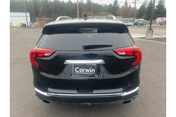 $21489 : GMC Terrain 2019 4x4 Denali image 4