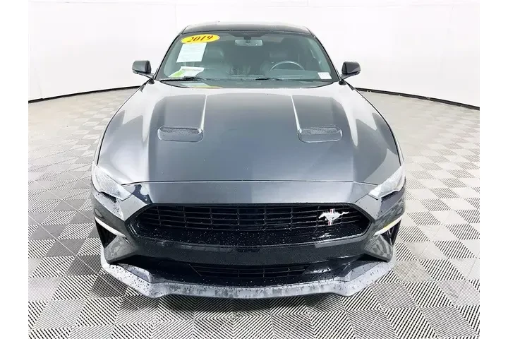 $25900 : Ford Mustang 2019 GT Premium image 2