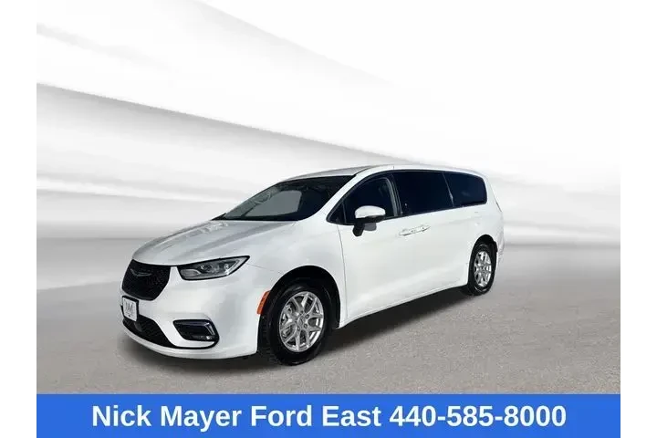 $21995 : Chrysler Pacifica 2023 Touri image 3