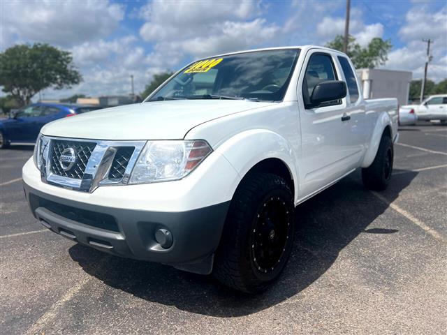 $19995 : 2019 Frontier image 3