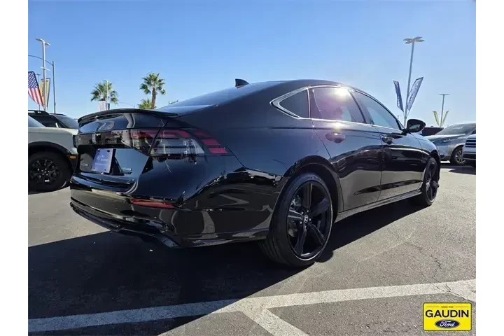 $31500 : Honda Accord Hybrid 2025 Spo image 7